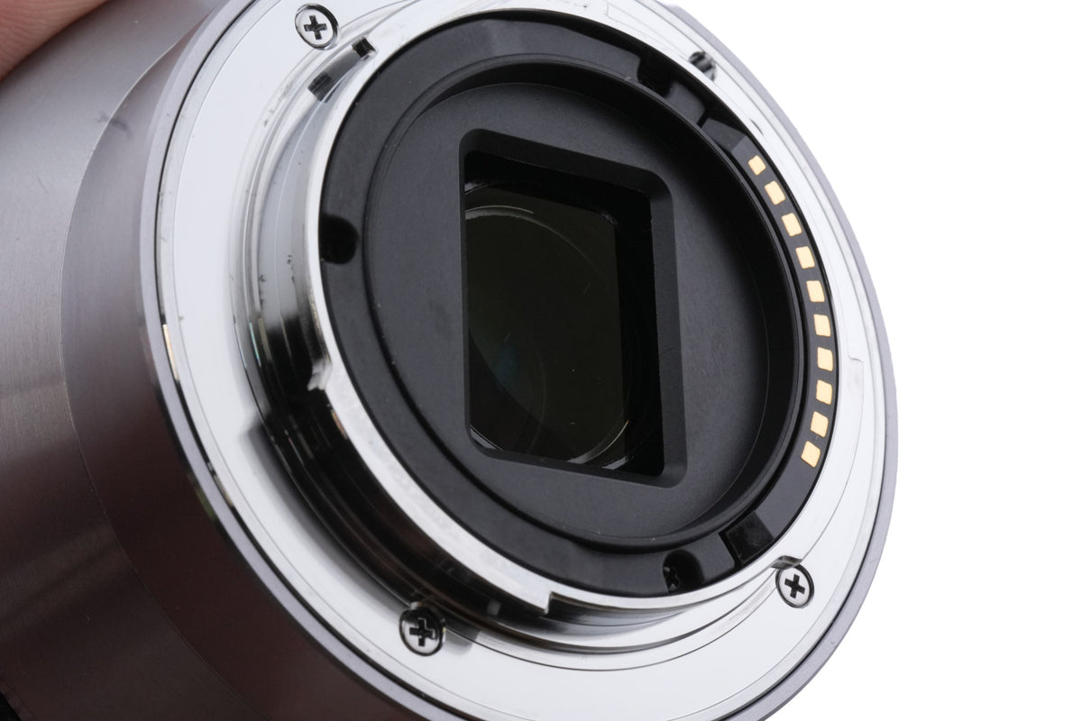 Sony 18-200mm f3.5-6.3 OSS (SEL18200)