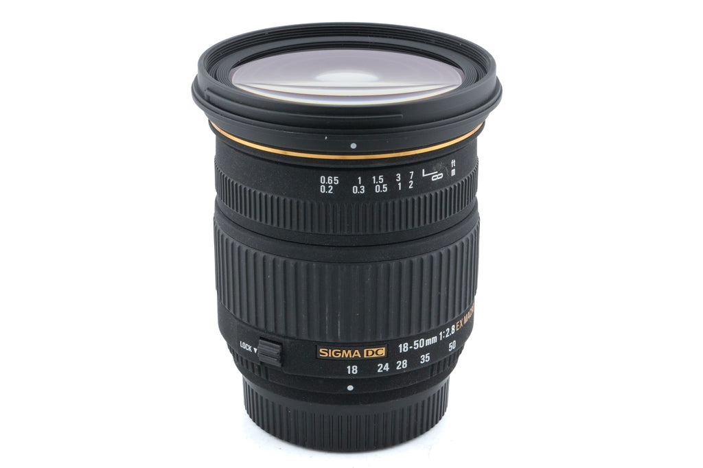 Sigma 18-50mm f2.8 EX DC Macro