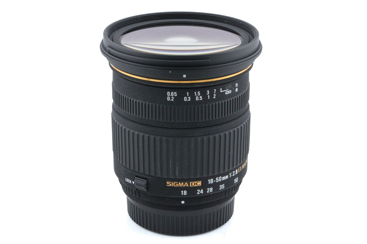Sigma 18-50mm f2.8 EX DC Macro
