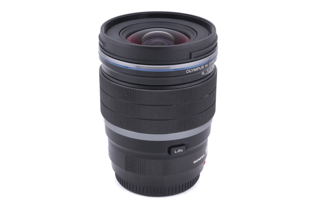 Olympus 17mm f1.2 M.Zuiko Digital ED Pro