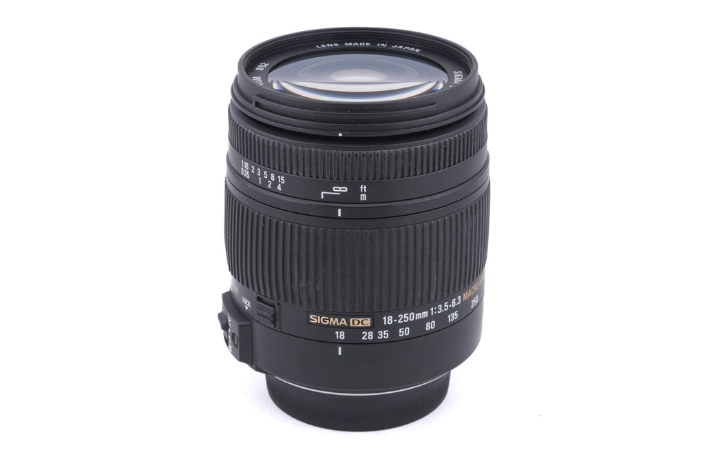 Sigma 18-250mm f3.5-6.3 DC OS Macro HSM