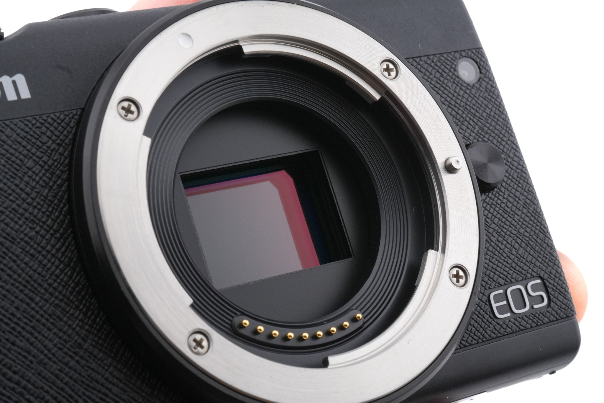 Canon EOS M200