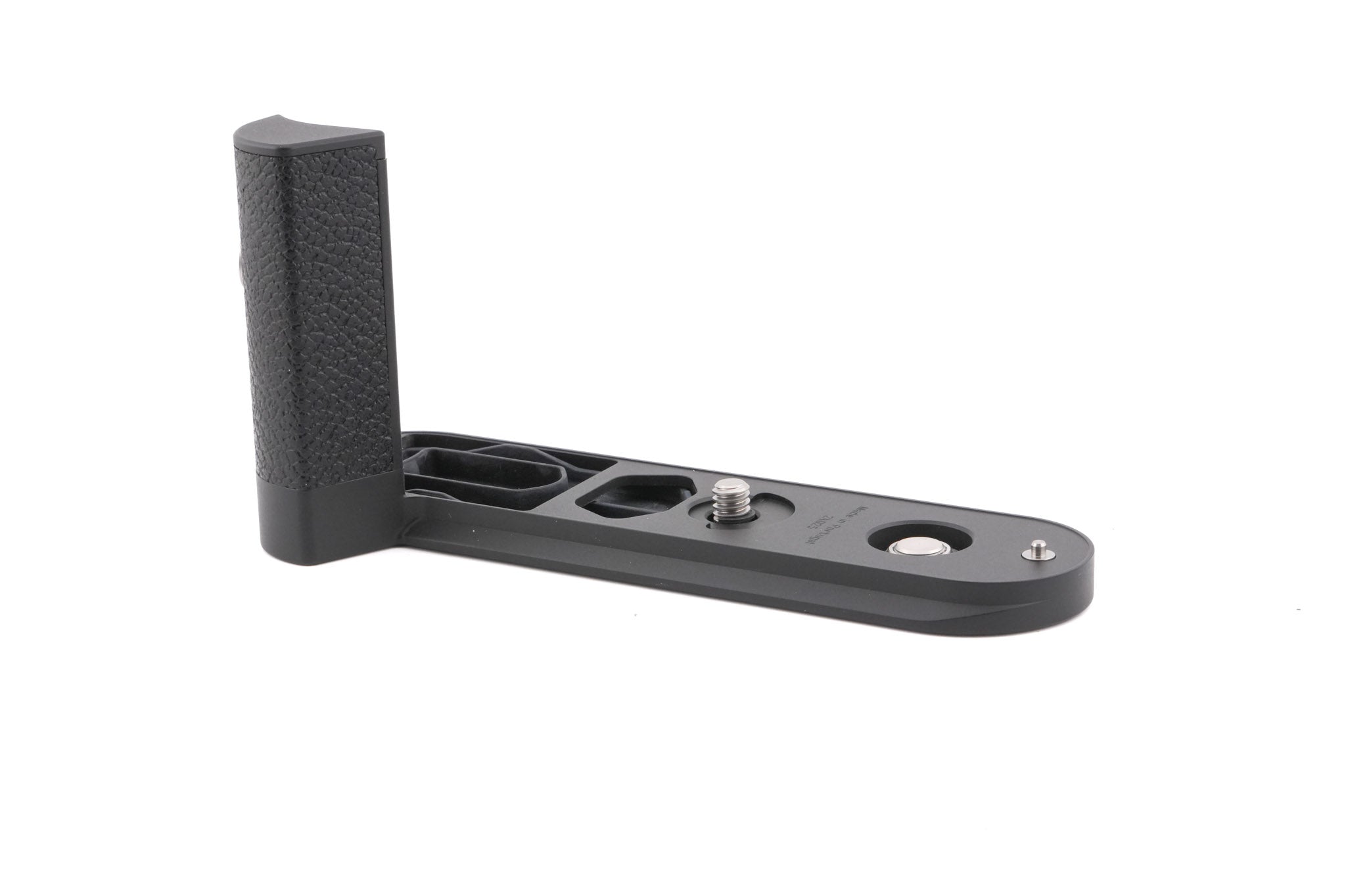 Leica M11 Handgrip (24025) - Accessory