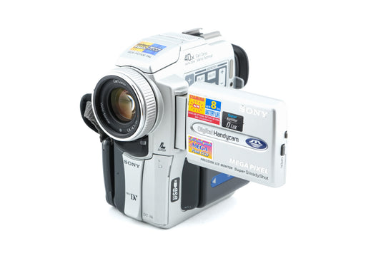 Sony Handycam DCR-PC110E - Camera