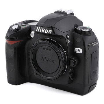 Nikon D70