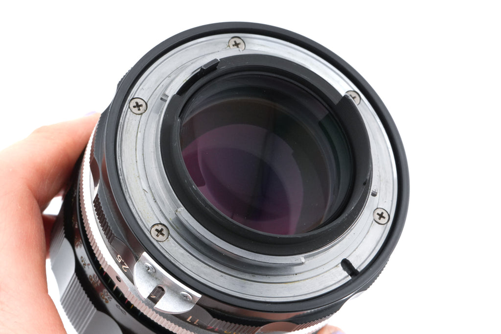 Nikon 105mm f2.5 Nikkor AI