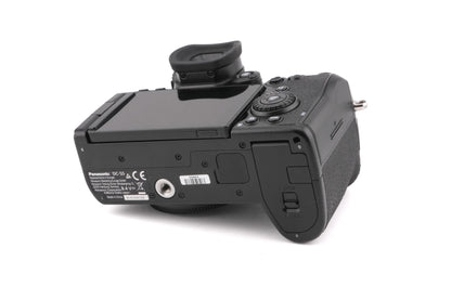 Panasonic Lumix DC-S5