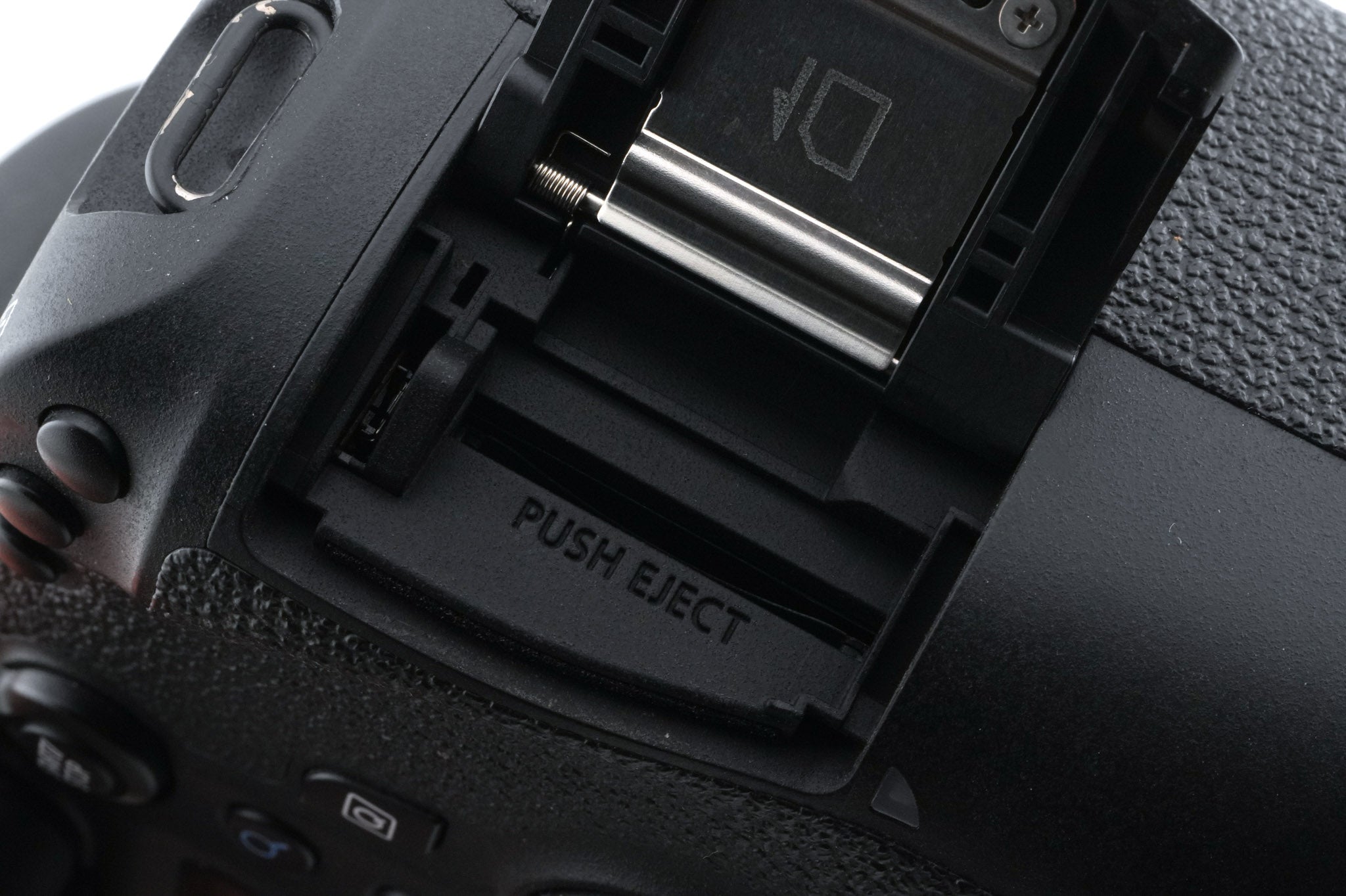 Canon EOS 6D (WG)