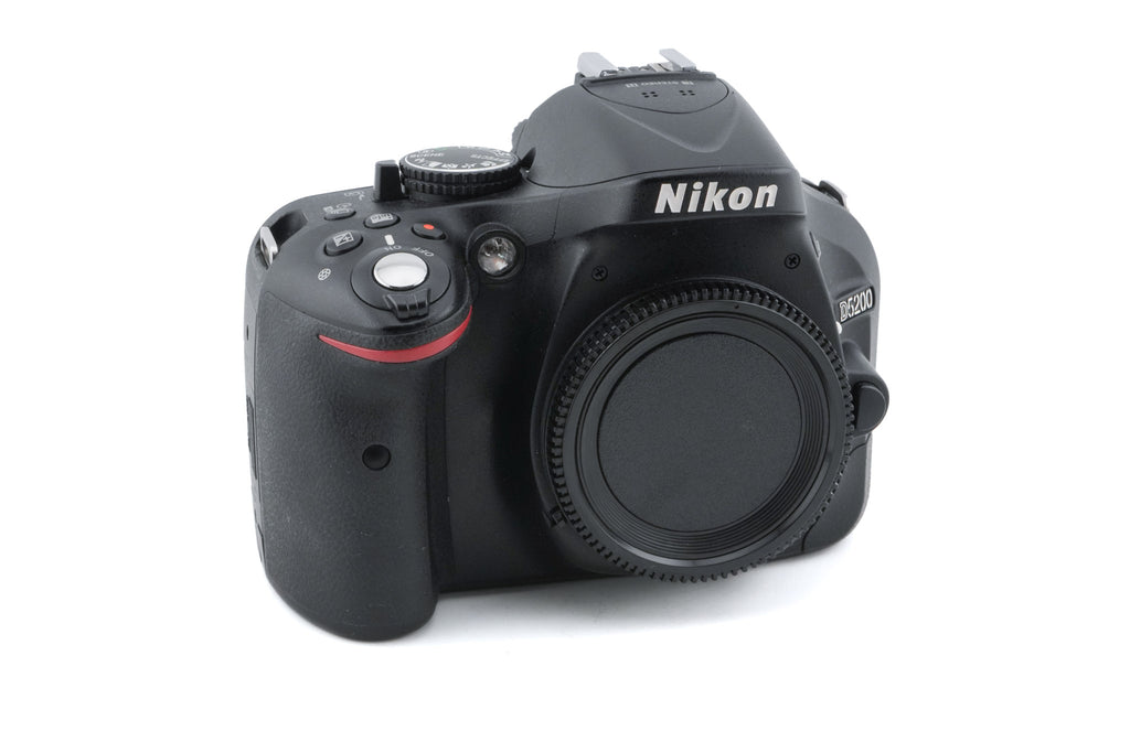 Nikon D5200