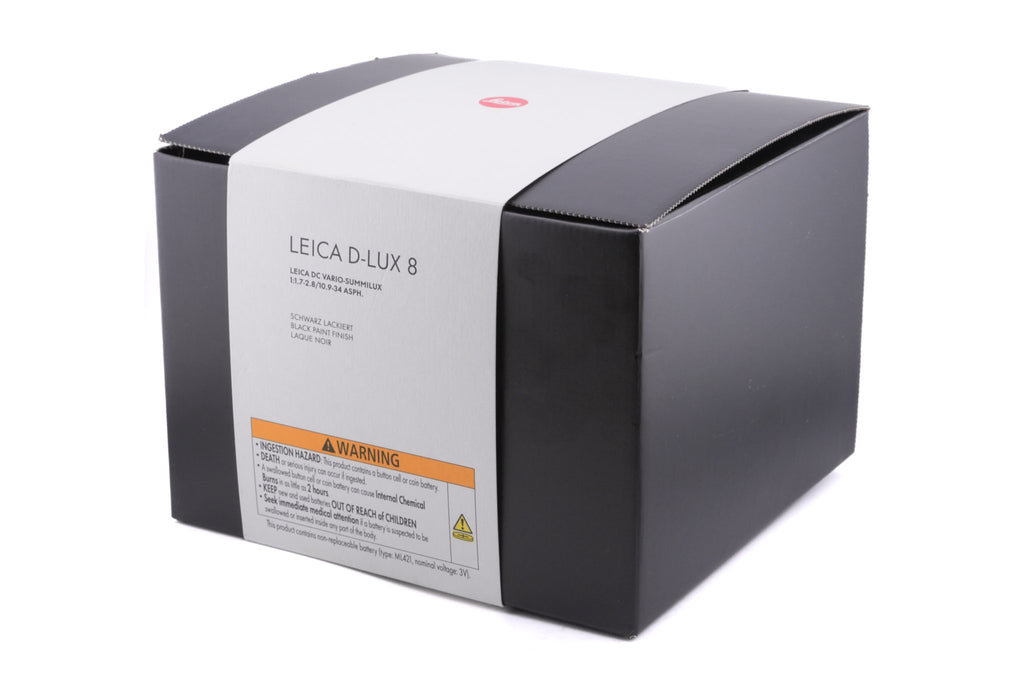 Leica D-Lux 8 + CF D Flash
