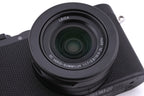 Leica D-Lux 8 + CF D Flash