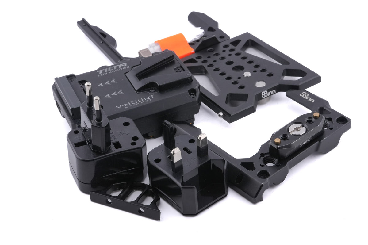 Red Komodo 6K + Komodo Expander Module + Komodo Outrigger Handle