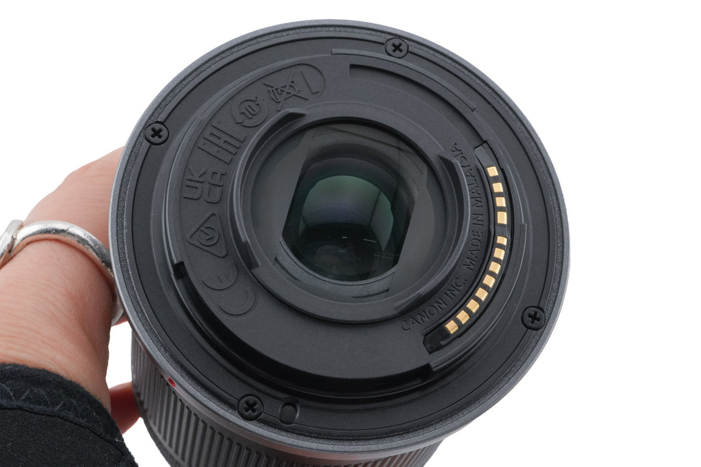 Canon 18-150mm f3.5-6.3 IS STM