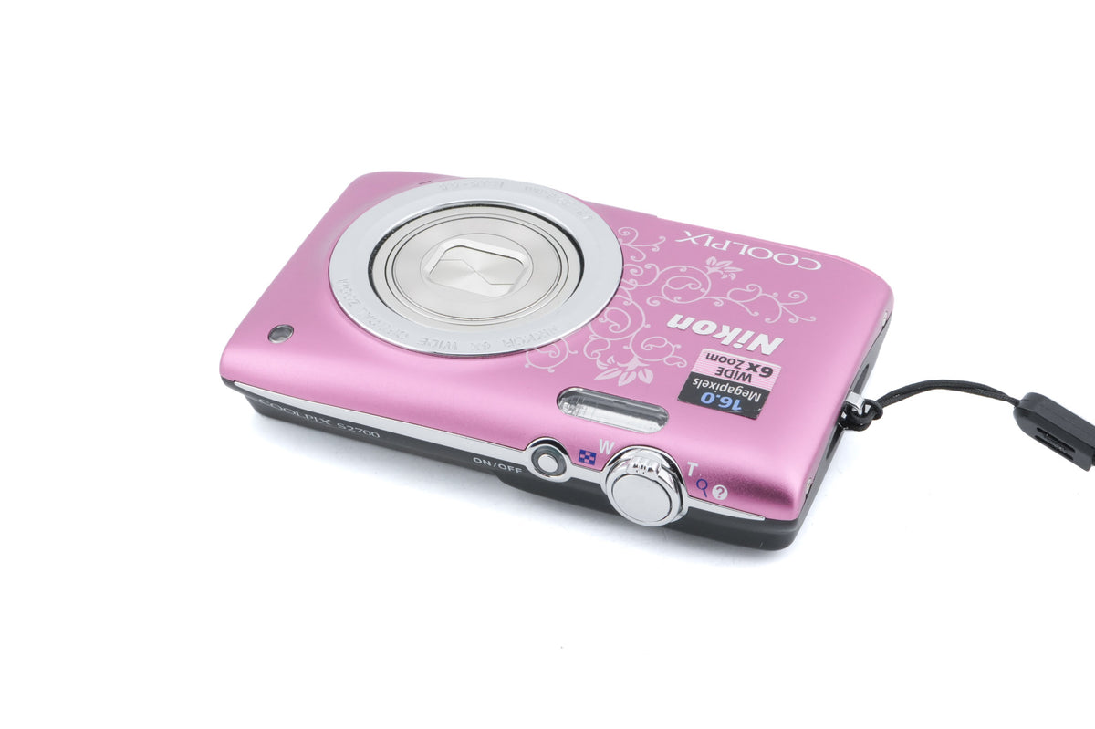 Nikon Coolpix S2700