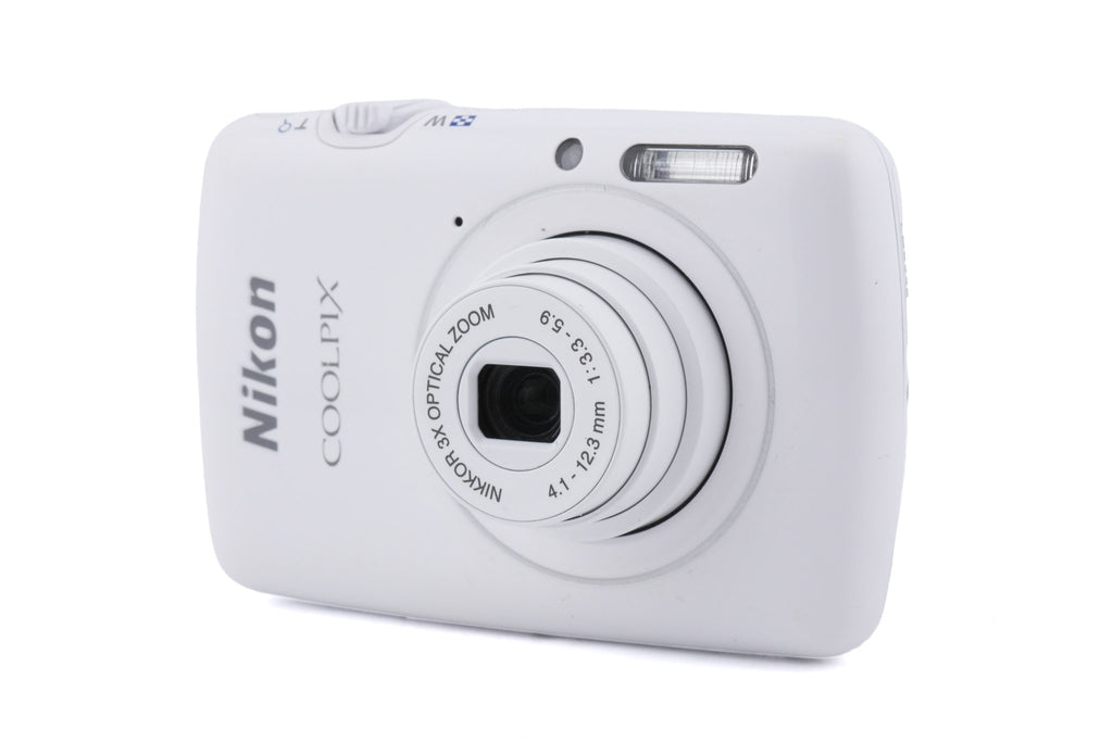 Nikon Coolpix S01