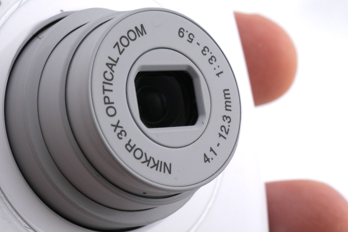 Nikon Coolpix S01