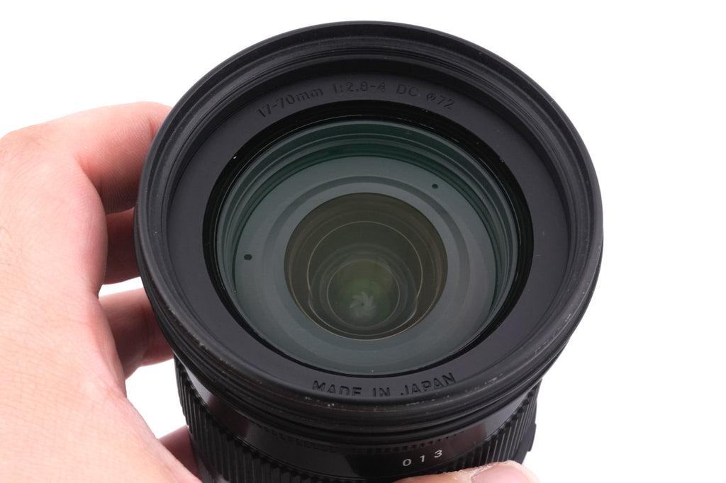 Sigma 17-70mm f2.8-4 DC Macro OS HSM Contemporary (013)