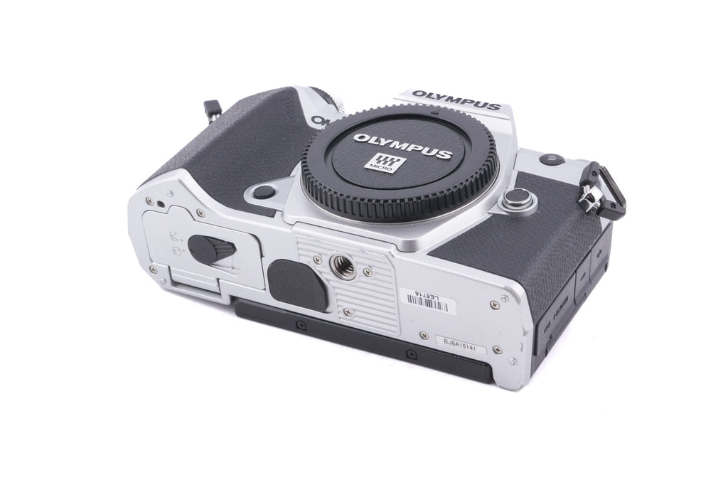 Olympus OM-D E-M5 Mark III