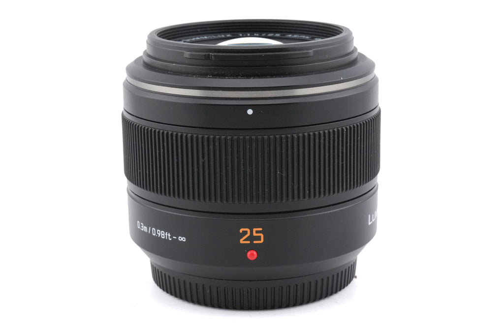 Panasonic 25mm f1.4 ASPH. Leica DG Summilux (H-X025)