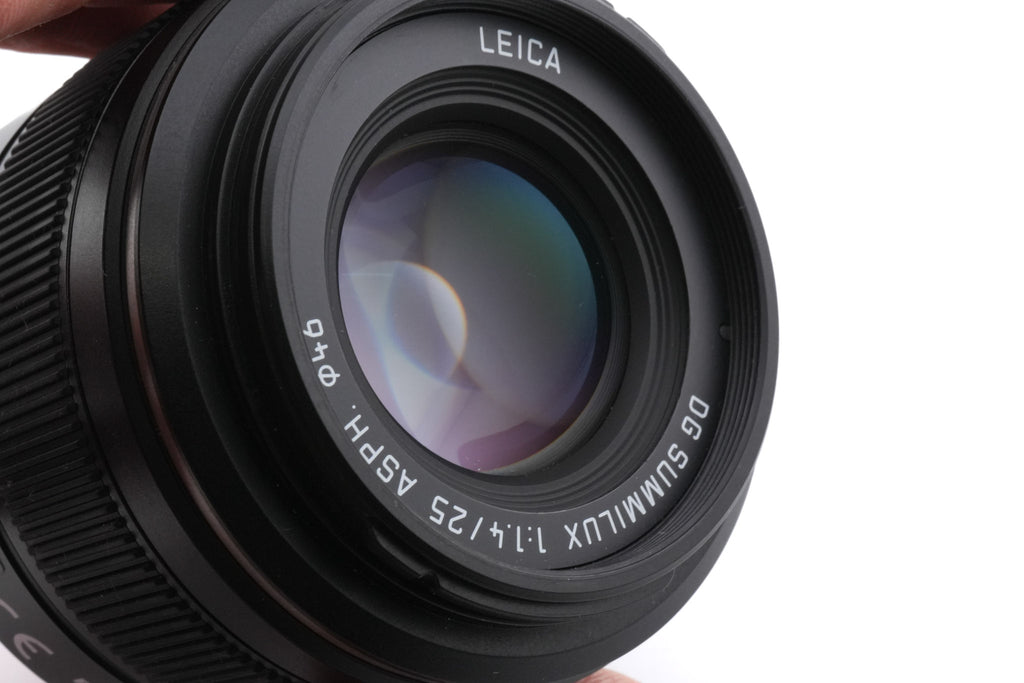 Panasonic 25mm f1.4 ASPH. Leica DG Summilux (H-X025)