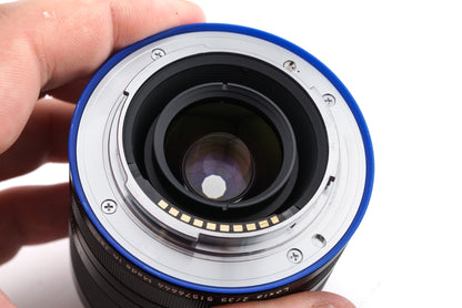 Carl Zeiss 35mm f2 Biogon Loxia T*