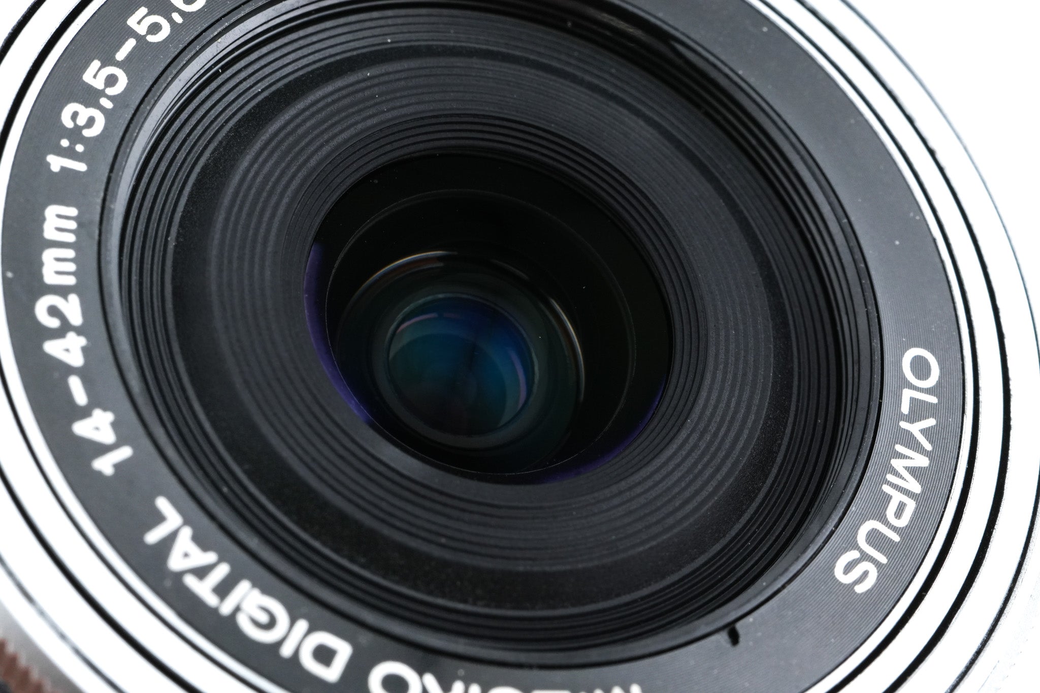 Olympus 14-42mm f3.5-5.6 M.Zuiko Digital EZ ED MSC