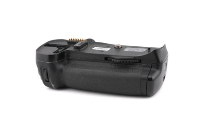 Nikon MB-D10 Multi-Power Battery Pack