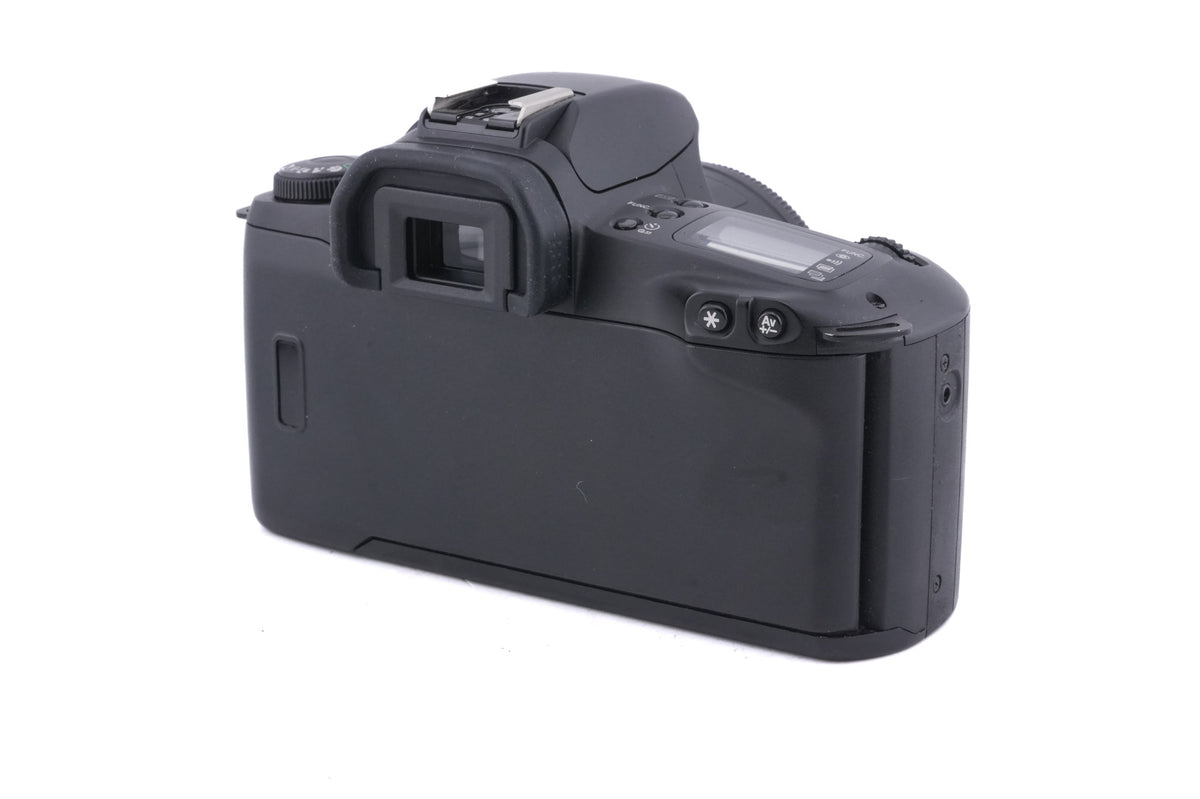 Canon EOS 500N + 50mm f1.8 II