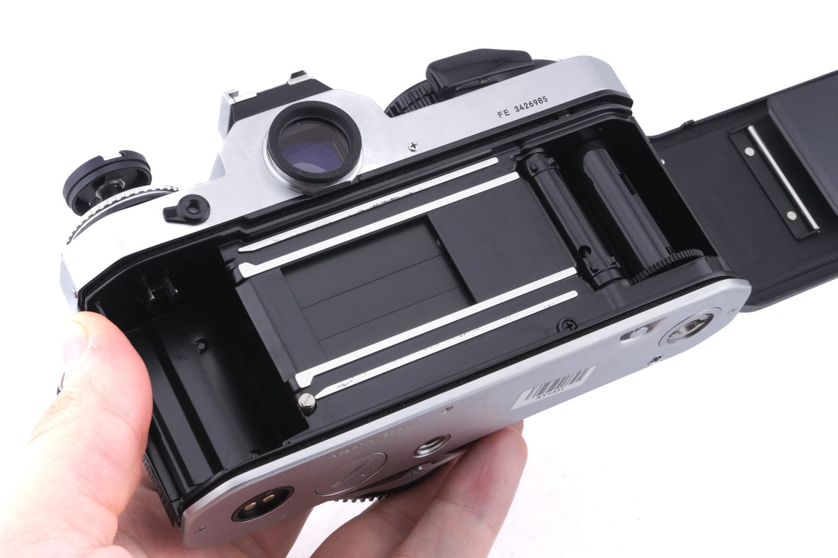 Nikon FE