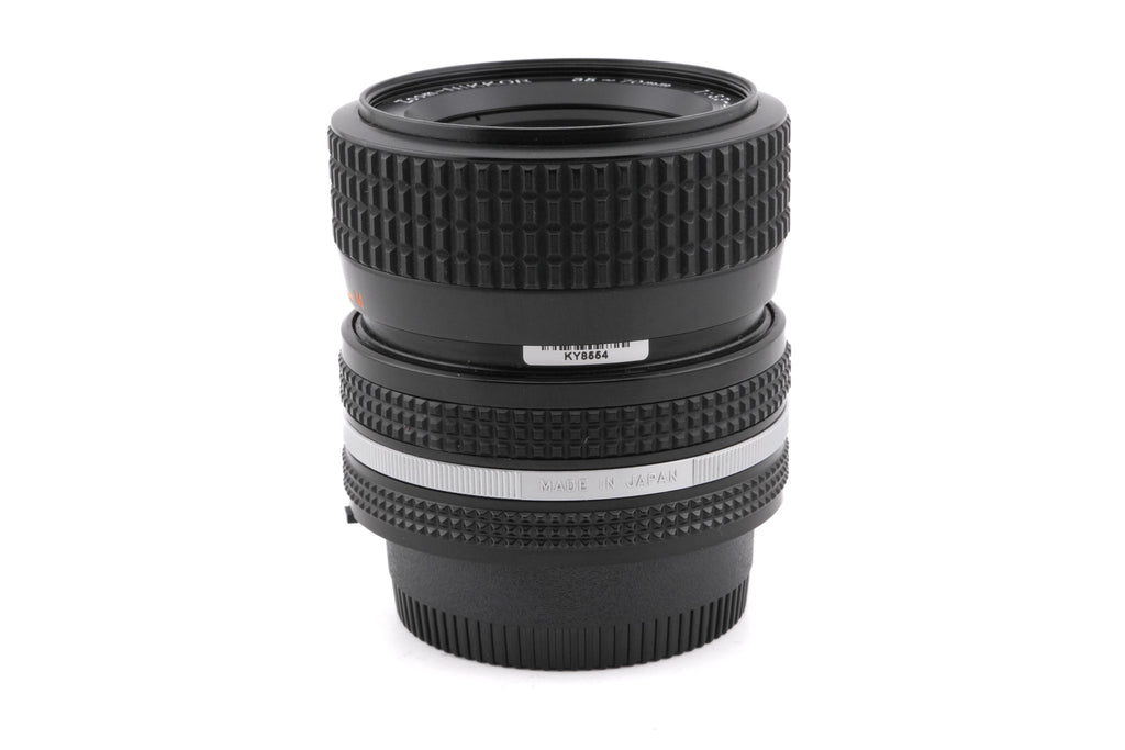 Nikon 35-70mm f3.3-4.5 Zoom-Nikkor AI-S