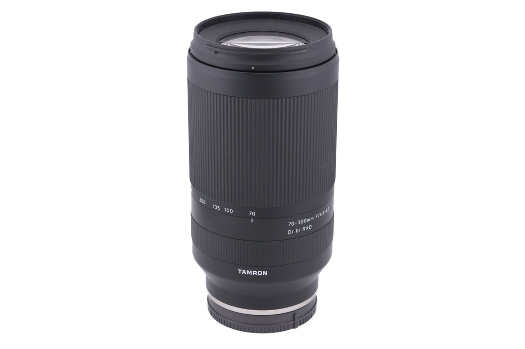 Tamron 70-300mm f4.5-6.3 DI III RXD (A047)
