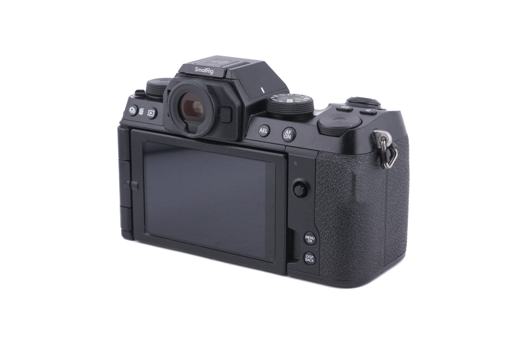 Fujifilm X-S10