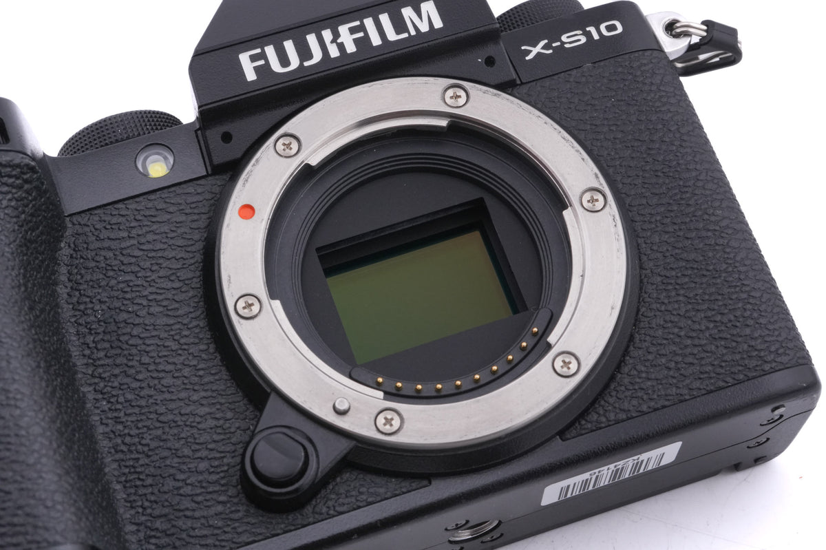 Fujifilm X-S10