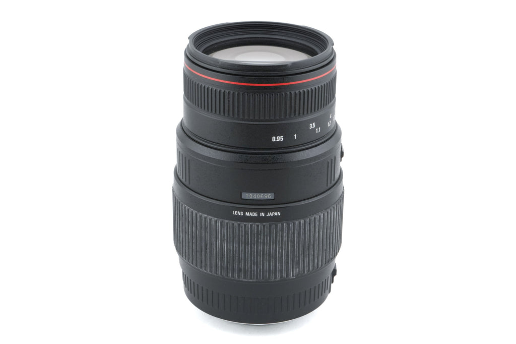 Sigma 70-300mm f4-5.6 APO Macro
