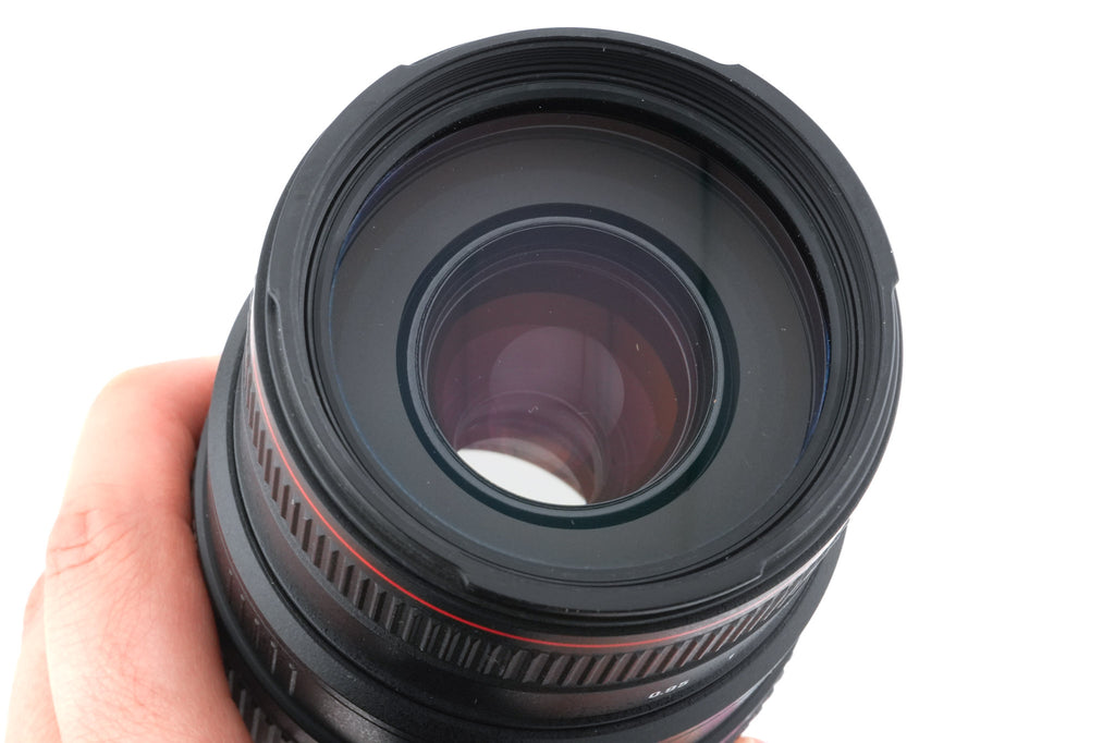 Sigma 70-300mm f4-5.6 APO Macro