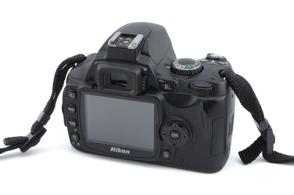 Nikon D40