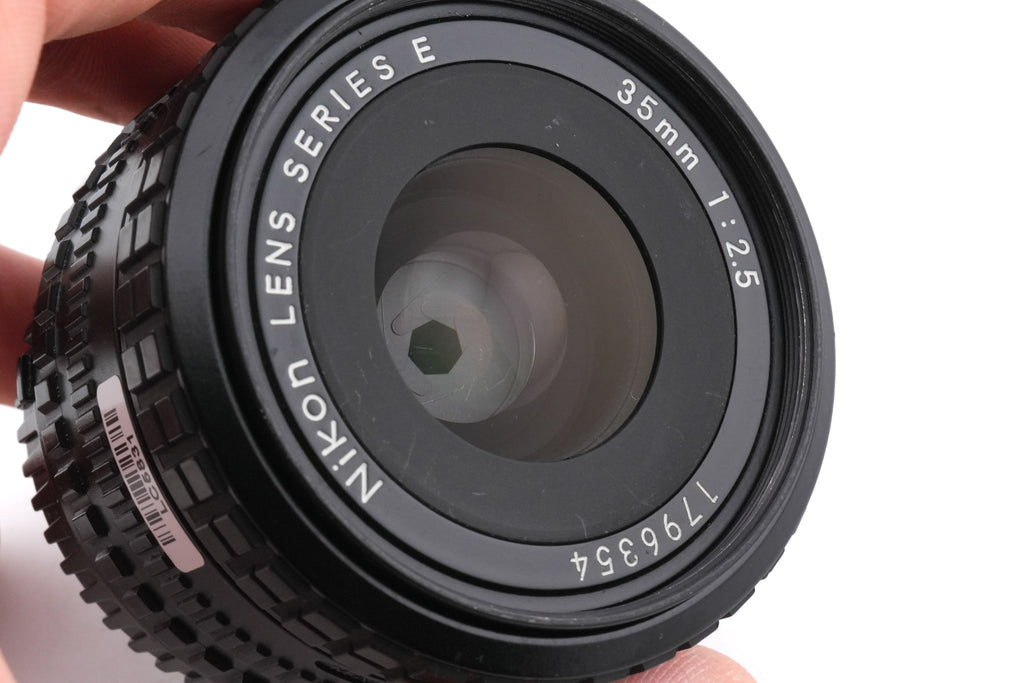Nikon 35mm f2.5 Series E
