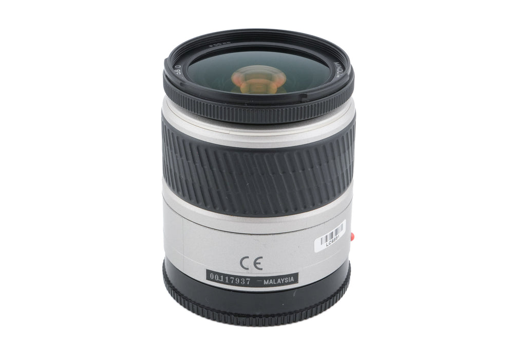 Minolta 28-80mm f3.5-5.6 AF Zoom Macro D
