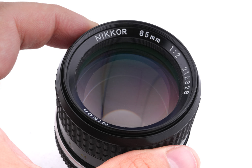 Nikon 85mm f2 Nikkor AI