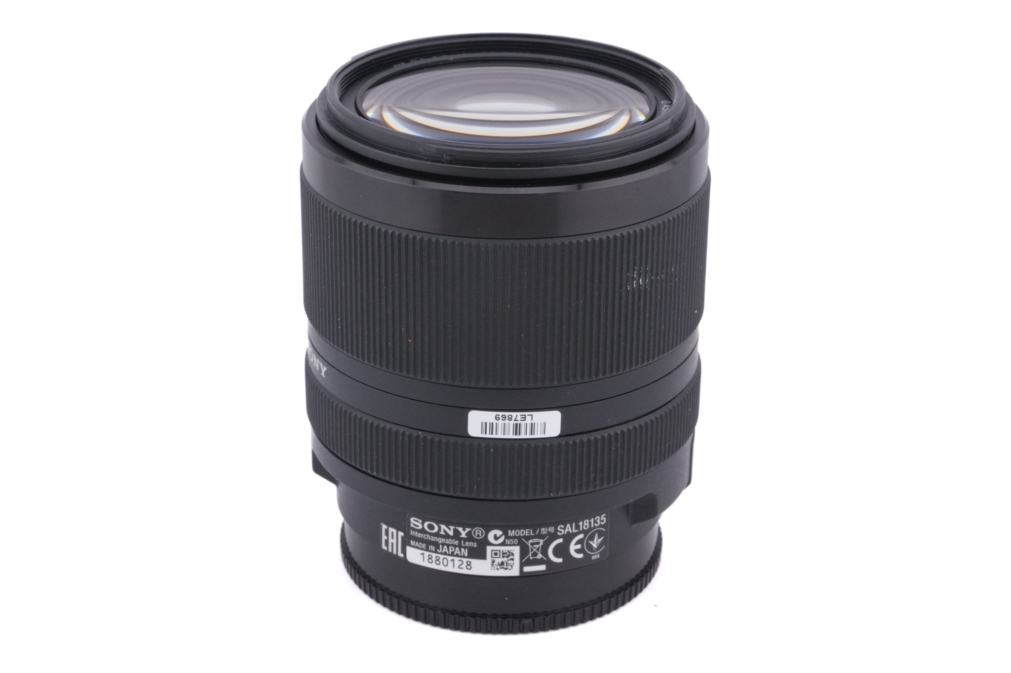 Sony 18-135mm f3.5-5.6 DT SAM (SAL18135)