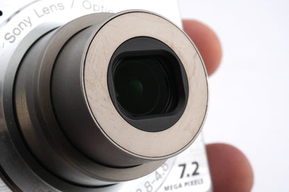 Sony Cyber-Shot DSC-S750