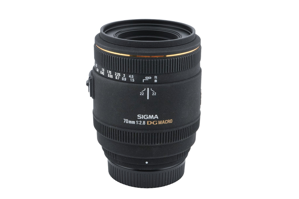 Sigma 70mm f2.8 EX DG Macro