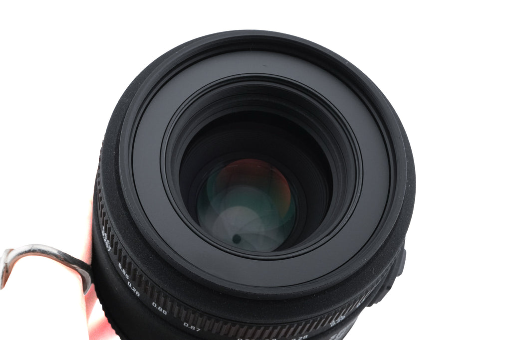 Sigma 70mm f2.8 EX DG Macro