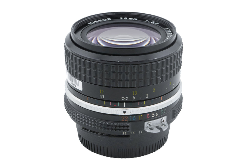 Nikon 28mm f3.5 Nikkor AI