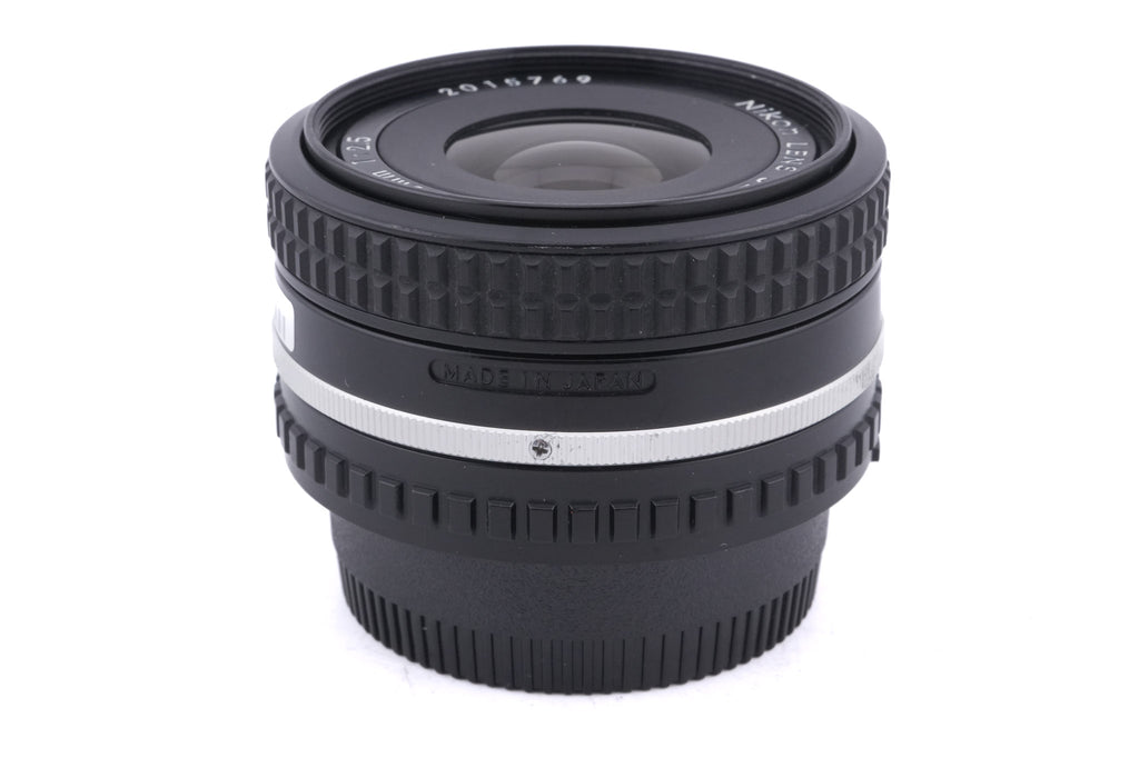 Nikon 35mm f2.5 Series E