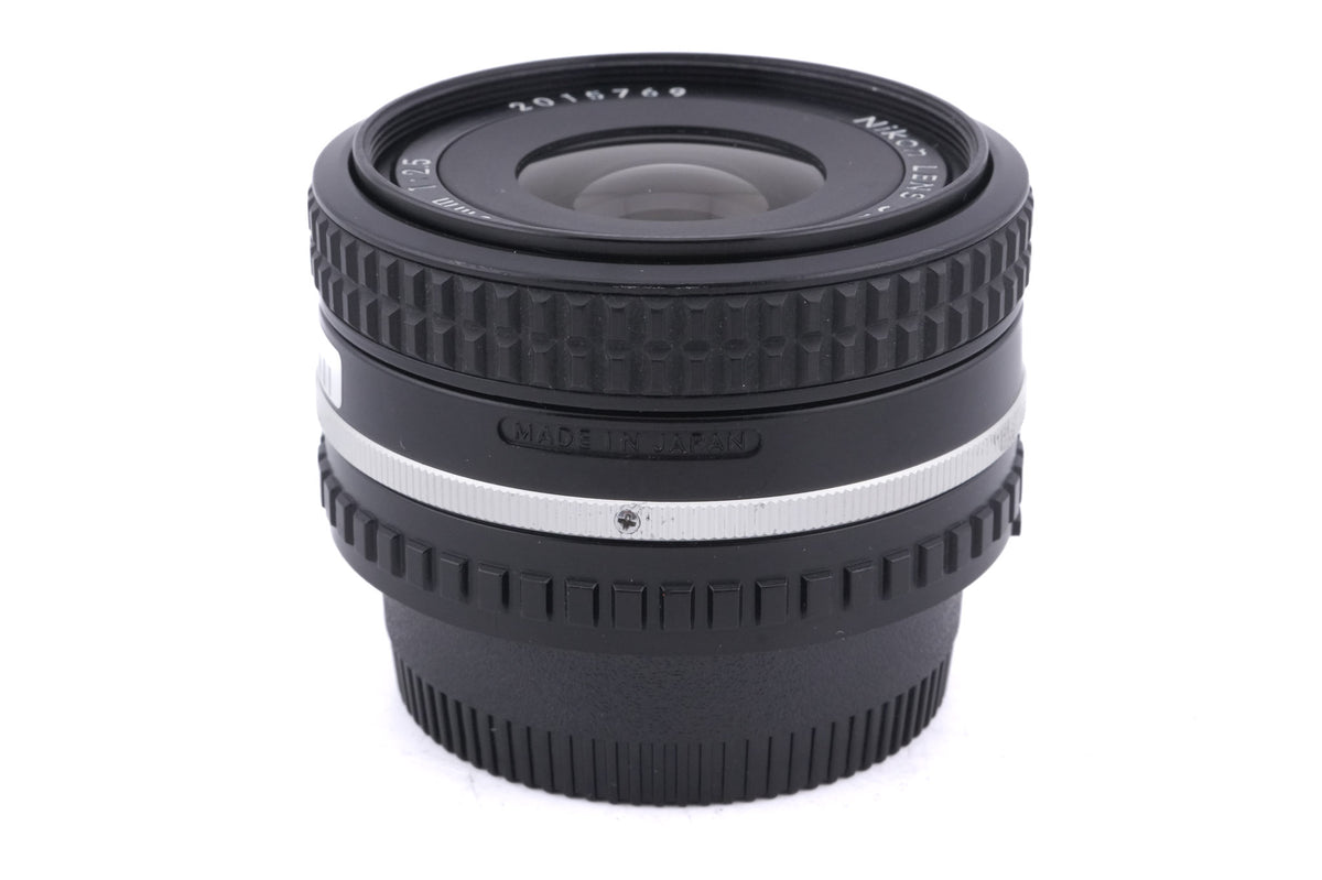 Nikon 35mm f2.5 Series E