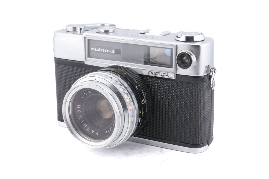 Yashica Minister-D