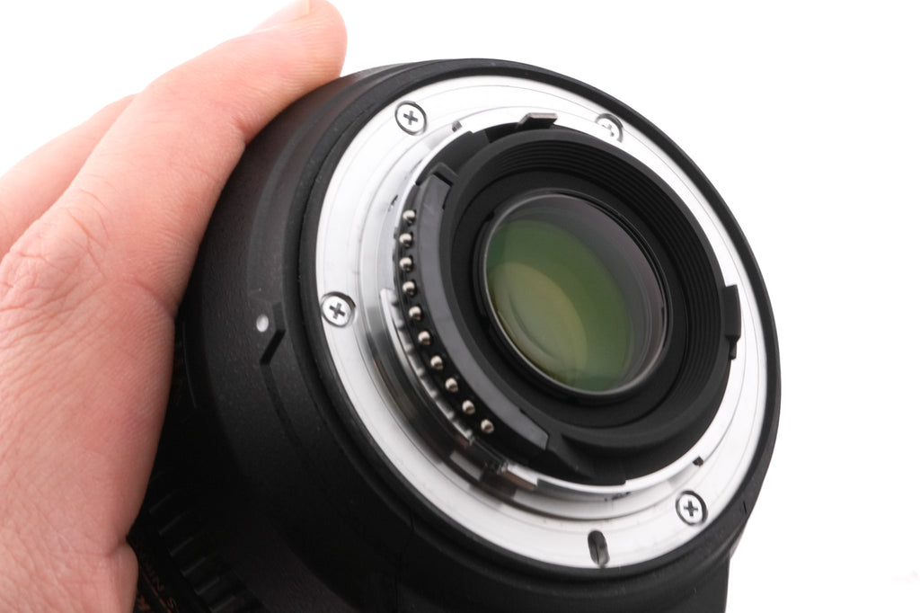 Nikon 18-200mm f3.5-5.6 AF-S Nikkor G II ED VR