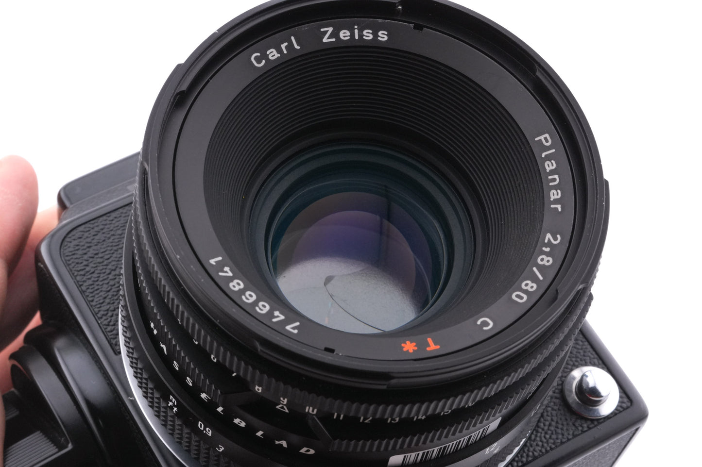 Hasselblad 500C/M (Black, 10170) + 80mm f2.8 Planar New C T* + Waist Level Finder (New / Black, 42323) + A12 Film Magazine (Black, 30147)