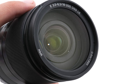Sony 18-200mm f3.5-6.3 OSS LE (SEL18200LE)